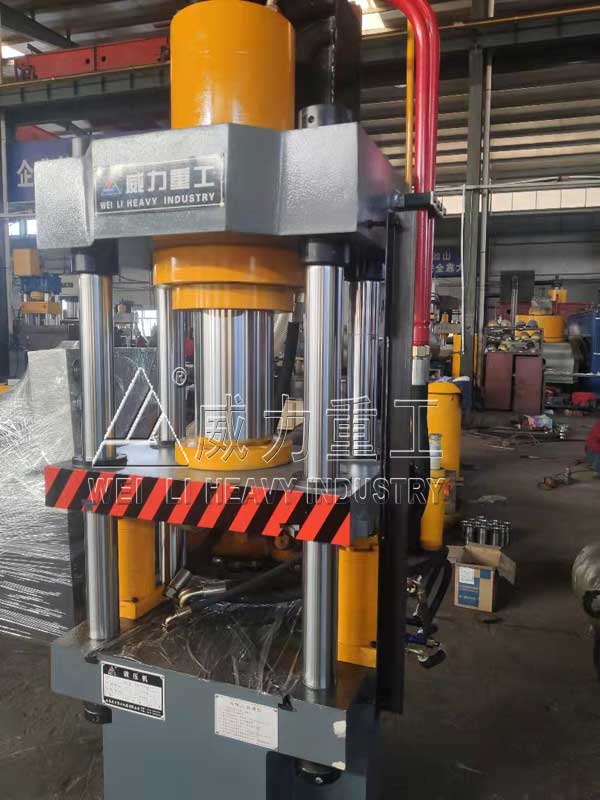100噸快速液壓機(jī)_100t四柱液壓機(jī)_金屬沖壓液壓機(jī)