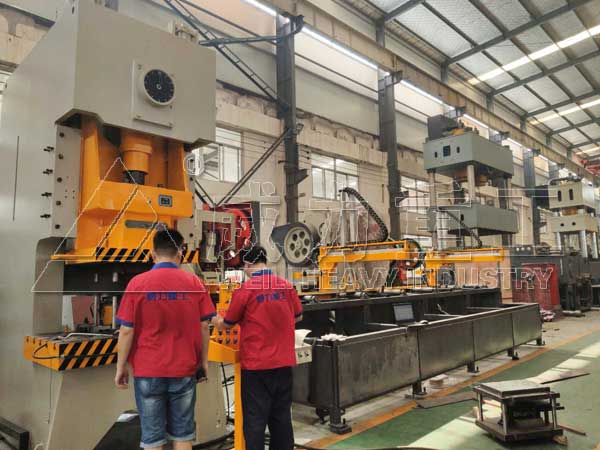 200噸氣動沖床錨桿托盤生產線