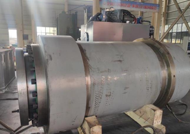 2000噸四梁四柱液壓機組成結(jié)構(gòu)-油缸