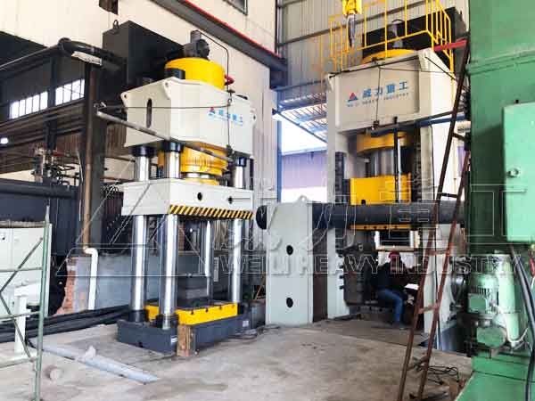 客戶一次采購多臺(tái)熱鍛液壓機(jī)